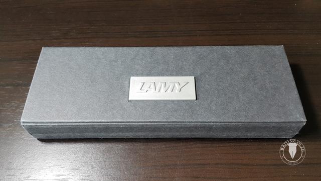 กล่องของ Lamy 2000