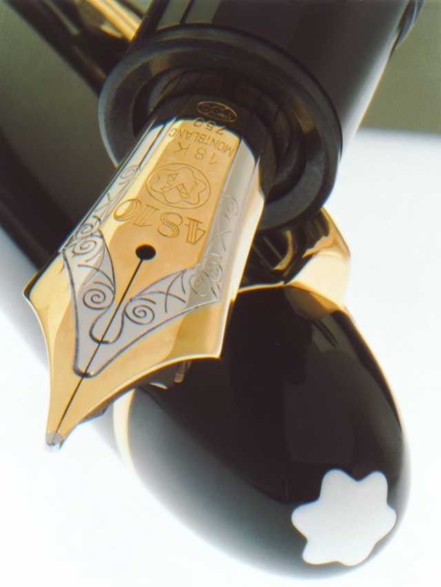 หัวปากกาและตราสัญลักษณ์ของแบรนด์ บนปากกา Meisterstück 149
