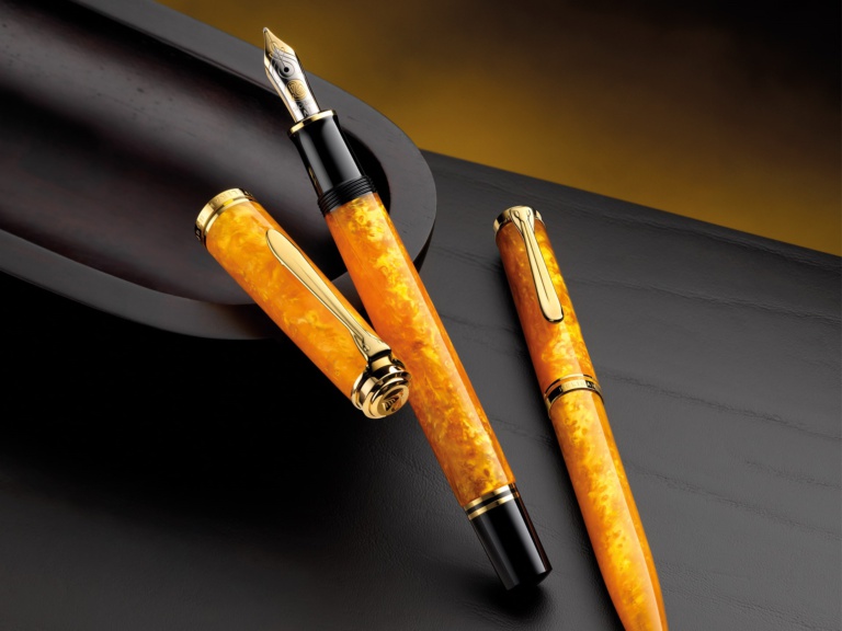 หยุดส้มไม่ได้! Pelikan ไทย เปิดขายปากกาหมึกซึม M600 Vibrant Orange